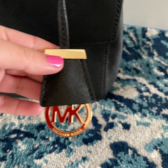 Michael Kors satchel - Picture 6 of 10